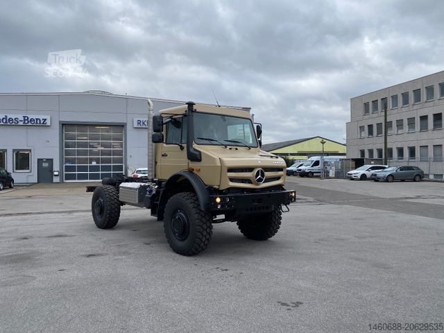 Camion à usage spécial UNIMOG Unimog U4023 Wüstensand