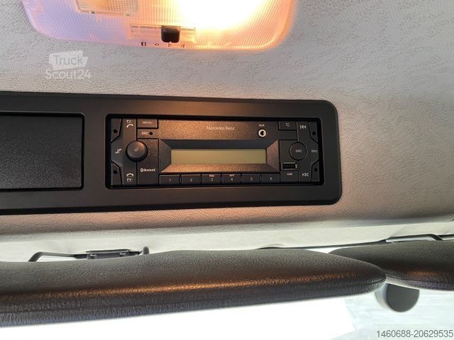 Camion à usage spécial UNIMOG Unimog U4023 Wüstensand