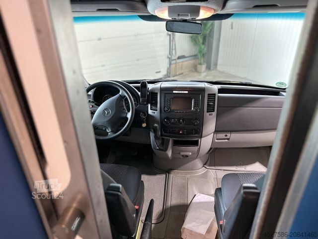 Højt tag varevogn MERCEDES-BENZ Sprinter II 518*RTW*KTW*SANITÄTSZUG*ZIVILSCHUTZ