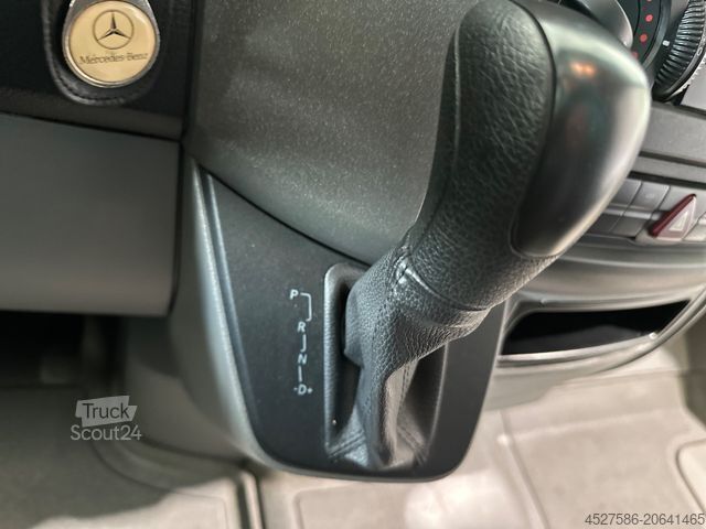 Højt tag varevogn MERCEDES-BENZ Sprinter II 518*RTW*KTW*SANITÄTSZUG*ZIVILSCHUTZ