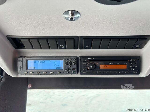 Autobuz urban Volvo B8RLE 8900 4x2 AC / AUXILIARY HEATER