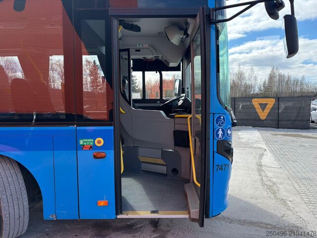 Stadtbus Volvo B8RLE 8900 4x2 AC / AUXILIARY HEATING