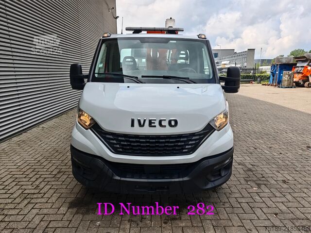 Lyftplattform Iveco Daily 35-140 Multitel MX 250