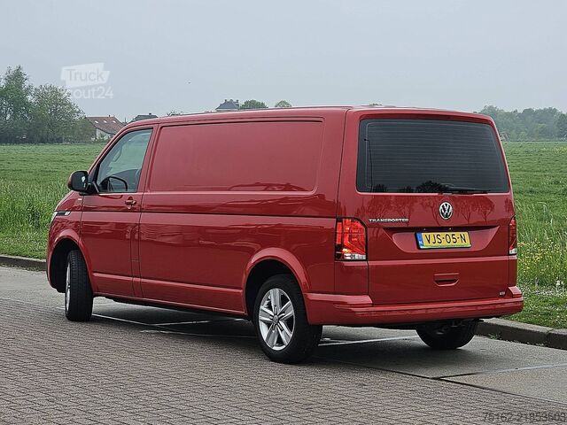 Комби с висок покрив VOLKSWAGEN TRANSPORTER 2.0 TDI 150 DSG AUT. EDITION