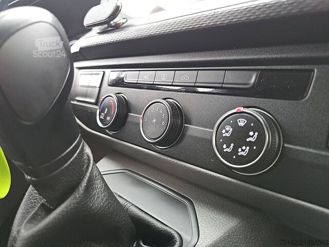 Комби с висок покрив VOLKSWAGEN TRANSPORTER 2.0 TDI 150 DSG AUT. EDITION
