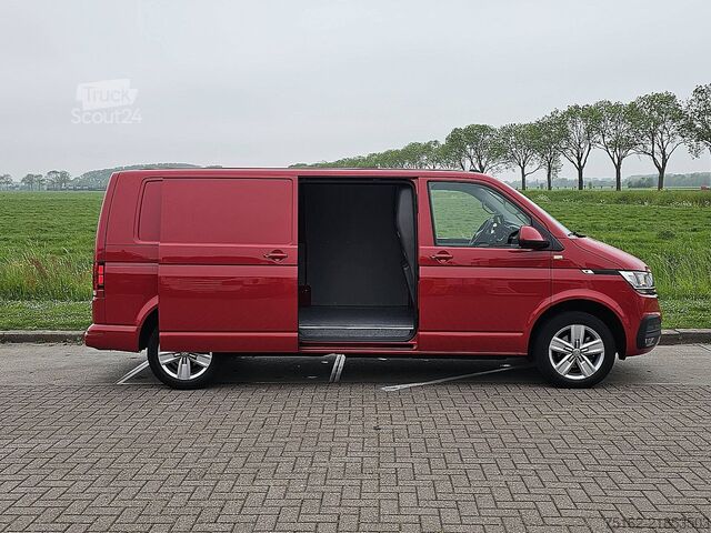 Комби с висок покрив VOLKSWAGEN TRANSPORTER 2.0 TDI 150 DSG AUT. EDITION