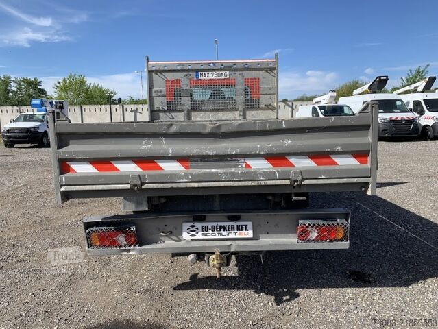 Vyklápacia dodávka Renault Master - Tipper
