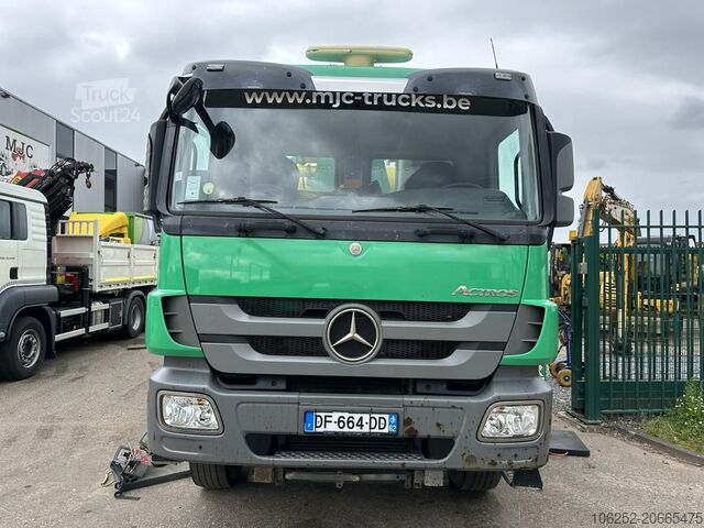 Betonpomp Mercedes-Benz ACTROS 3241 8x4 PUMI PM M 21-3 (21m) Putzmeiste...
