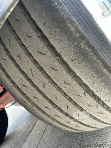 Yükleme platformu LAG 3-AXLES ALU BOX + CRANE JONSORED 1090 DT-CORTO ...