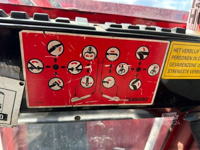 Yükleme platformu LAG 3-AXLES ALU BOX + CRANE JONSORED 1090 DT-CORTO ...