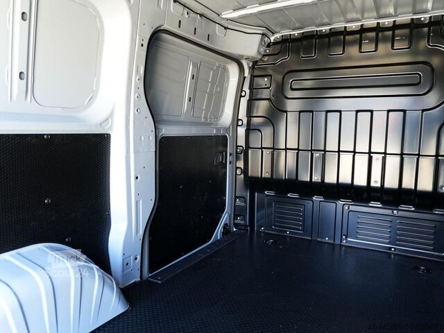 Minibús Maxus eDeliver 5 L1 64 kWh Vollelektrisch bis 489 KM Reichweite