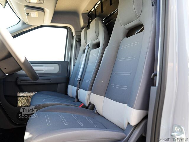 Minibús Maxus eDeliver 5 L1 64 kWh Vollelektrisch bis 489 KM Reichweite