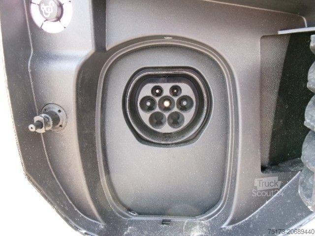 Karavāna/kempers BÜRSTNER Tourneo Custom 340L1 PHEV Copa C500 Markise HZG