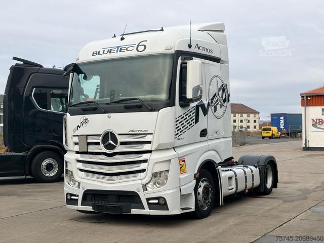 Volumen SZM MERCEDES-BENZ ACTROS 1842* RETARDER * MP 4