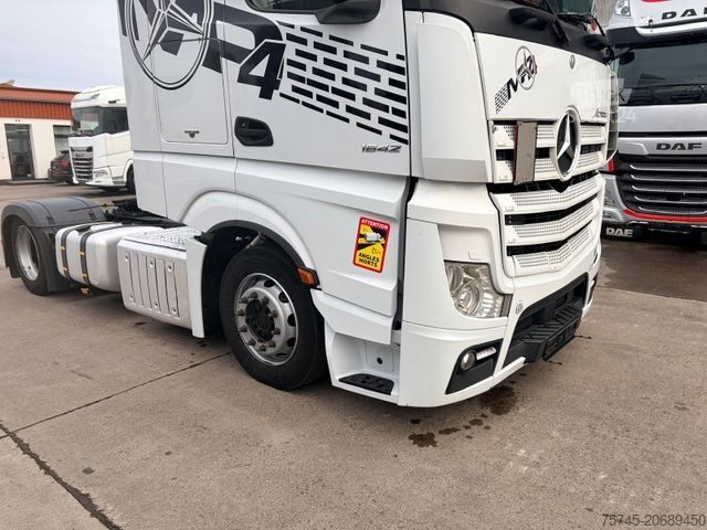 Volumen SZM MERCEDES-BENZ ACTROS 1842* RETARDER * MP 4