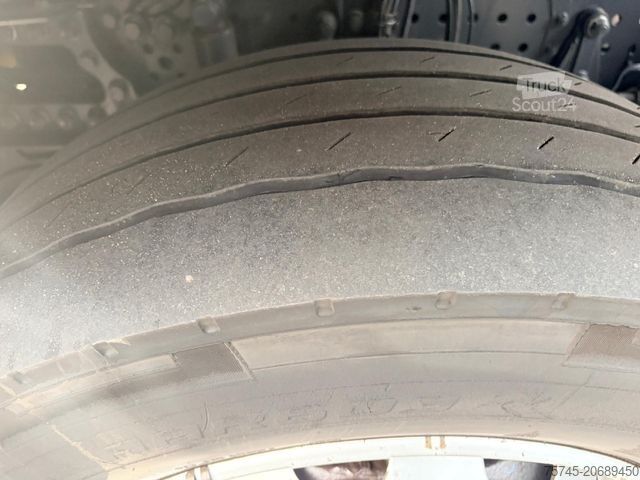 Volumen SZM MERCEDES-BENZ ACTROS 1842* RETARDER * MP 4