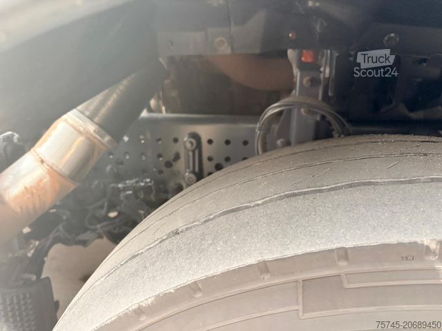 Volumen SZM MERCEDES-BENZ ACTROS 1842* RETARDER * MP 4