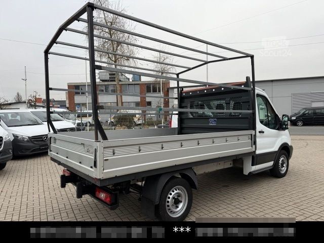 Pick-up van FORD Transit 2.0 L2 Pritsche 3 Sitze *EUR6 *1 Hand