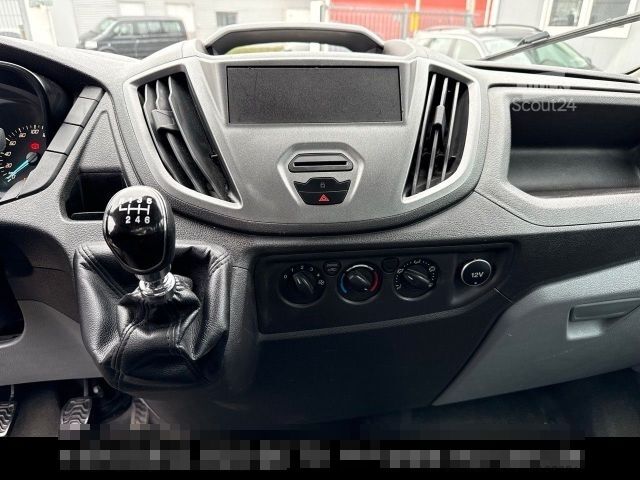 Pick-up van FORD Transit 2.0 L2 Pritsche 3 Sitze *EUR6 *1 Hand