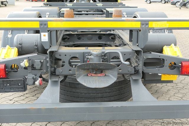 Автомобиль с заменяемым кузовом MERCEDES-BENZ 2546 L 6x2, MP4, 2x Schlafliege, Bullfänger, AC