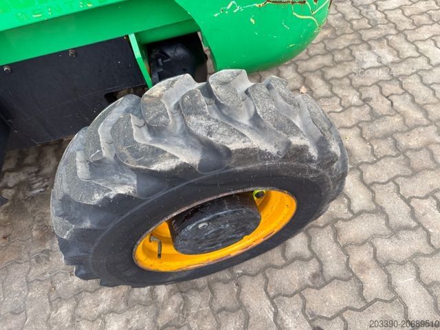 Фронтальный погрузчик-вилочный JCB 926 4x4 / 2.600 KG / 1.048 H