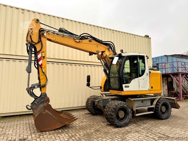Hjulgraver LIEBHERR A914 Compact / 2017 BJ / 9.979 H / OilQuick