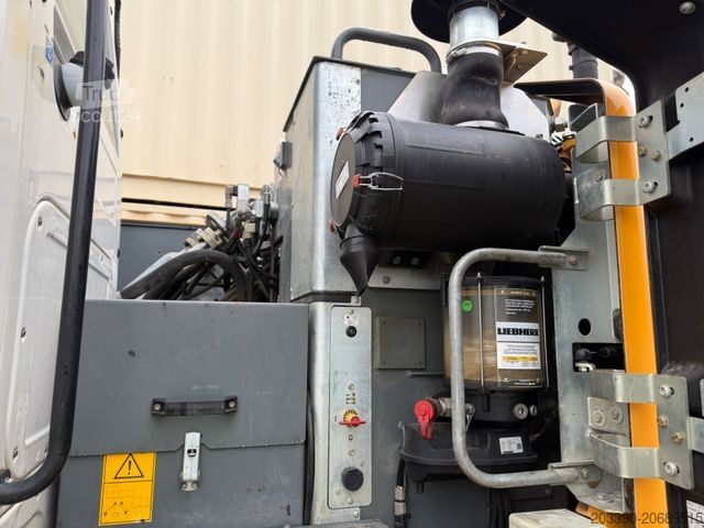 Hjulgraver LIEBHERR A914 Compact / 2017 BJ / 9.979 H / OilQuick
