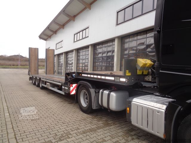Low loader semitrailer FAYMONVILLE S43 Seilwinde hydr. Plateau Lenkachse 49,5 To