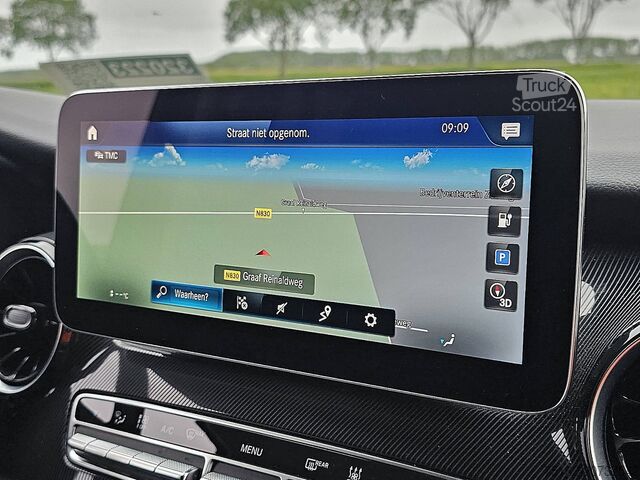 Passagertransport MERCEDES-BENZ EQV 300 L3 XL 8-Pers Mbux