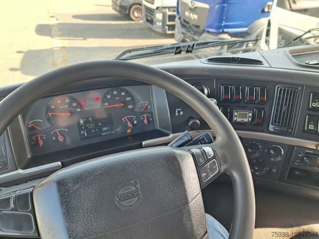 Camion-citerne Volvo FM 410 6x2  ISOLIERT