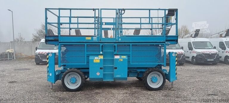 šķērveida pacēlājs Genie GS4390 - 15,11m, diesel, 4x4