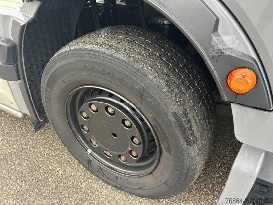 Стандартен влекач MAN TGX 18.640, INDIVIDUAL S, FULL-AIR, ALUFELGEN, STANDKLIMA, E6, PERFORMANCE-LINE,