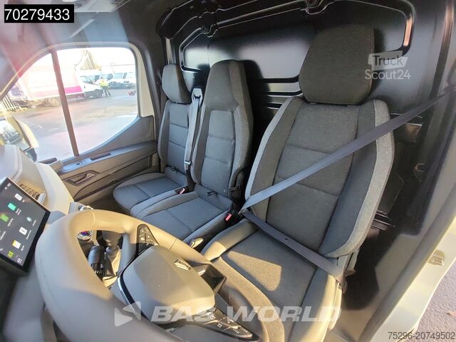 Kombi z wysokim dachem Renault Master 130PK 2025model L3H2 Special Edition LED...