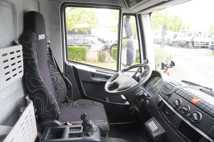 Karavan Iveco Eurocargo 150 E25 / 90 tho. km !!! / Tow