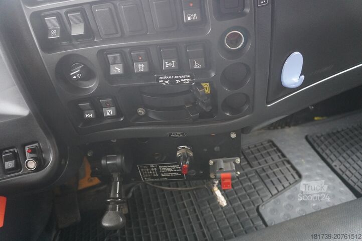 Üçlü damperli kamyon Kamaz T2530 E5 6x4 / 3-sided tipper