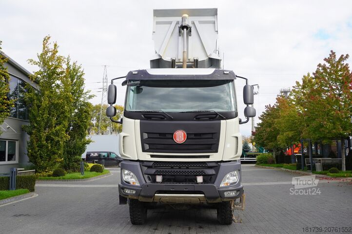 DAMPER Tatra Phoenix 8x8 Twin-Steer Quad/A dump truck