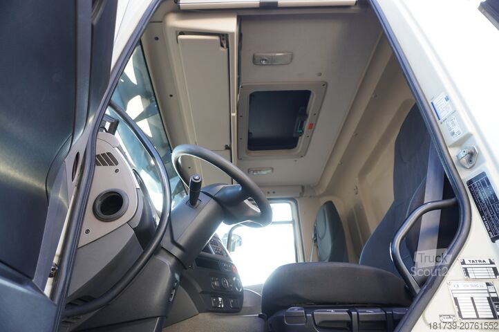 DAMPER Tatra Phoenix 8x8 Twin-Steer Quad/A dump truck