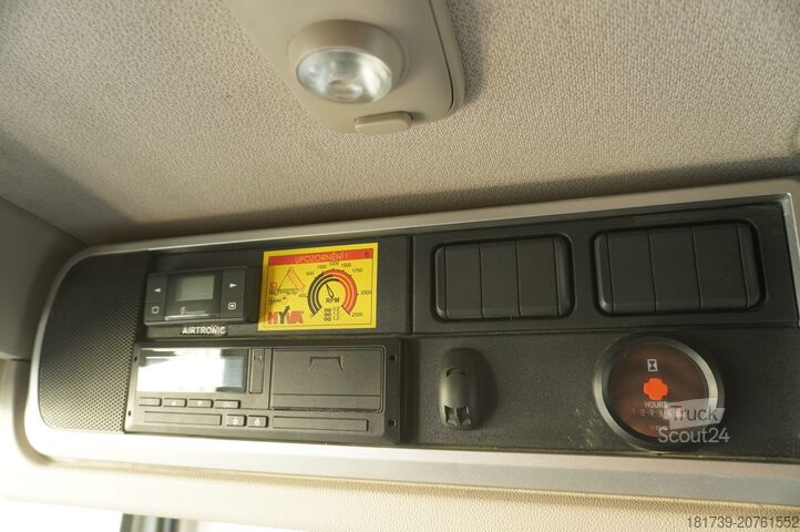 Kippikone Tatra Phoenix 8x8 Twin-Steer Quad/A dump truck