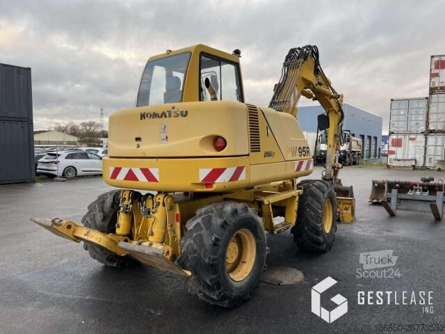 Escavatore gommato Komatsu PW95