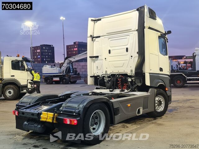 Standard-SZM Mercedes Actros 1845 4X2 GigaSpace Retarder MirrorCam Na...