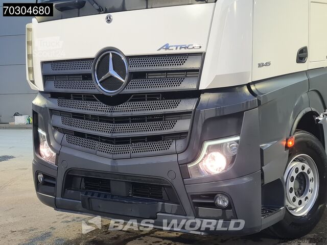 Standard-SZM Mercedes Actros 1845 4X2 GigaSpace Retarder MirrorCam Na...