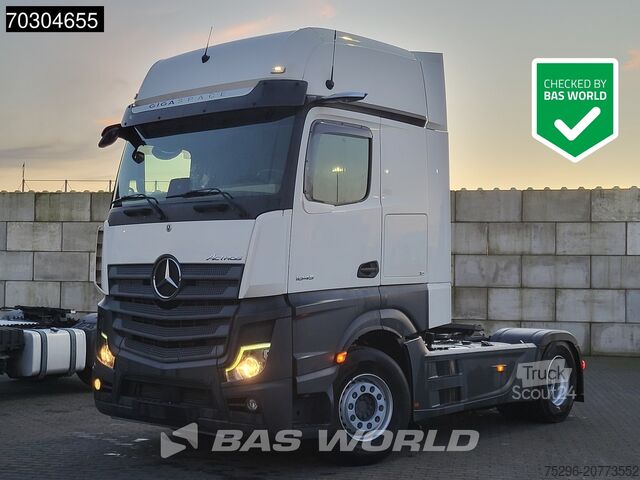 Standard-SZM Mercedes Actros 1845 4X2 GigaSpace Retarder MirrorCam Na...
