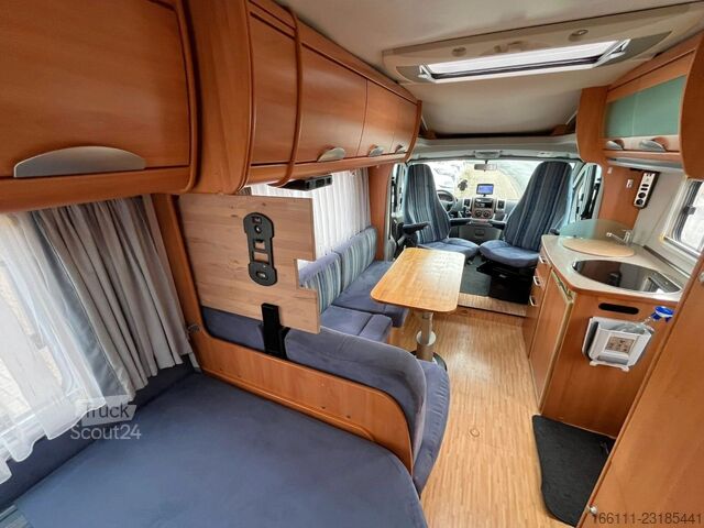 Camping-car semi-intégré HYMER/ERIBA T 578 SL - Festbett - Sat/TV - Solar - 2 x Klima