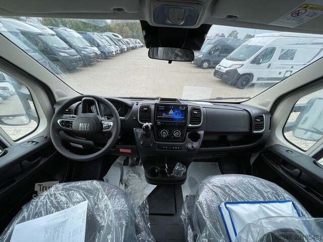 Camper semintegrato ETRUSCO 7.4 SBC | Markise, Multimedia Paket,Safety Paket