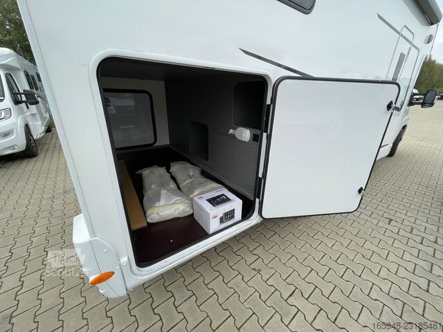Camper semintegrato ETRUSCO 7.4 SBC | Markise, Multimedia Paket,Safety Paket