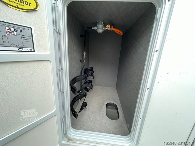 Camper semintegrato ETRUSCO 7.4 SBC | Markise, Multimedia Paket,Safety Paket