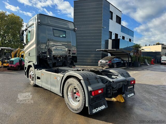 Standart çekici ünitesi SCANIA S 650