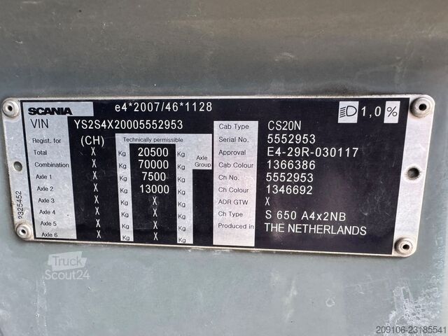 Standart çekici ünitesi SCANIA S 650