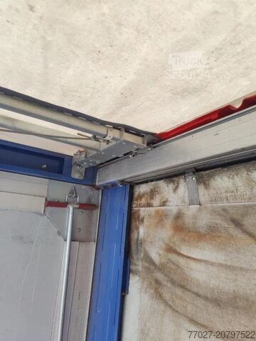 Sliding tarpaulin MAN TGS 26.360 Schuifzeil Euro6