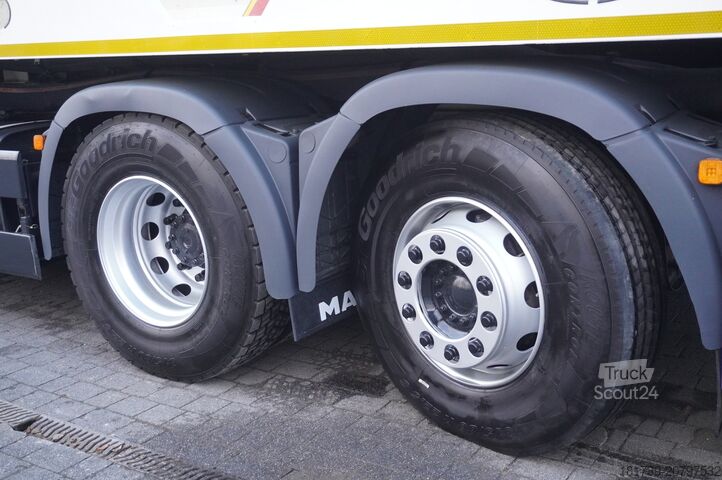 Atık su arıtma tesisi MAN TGS 26.360 / RIVARD 18m3 / 180 tho km